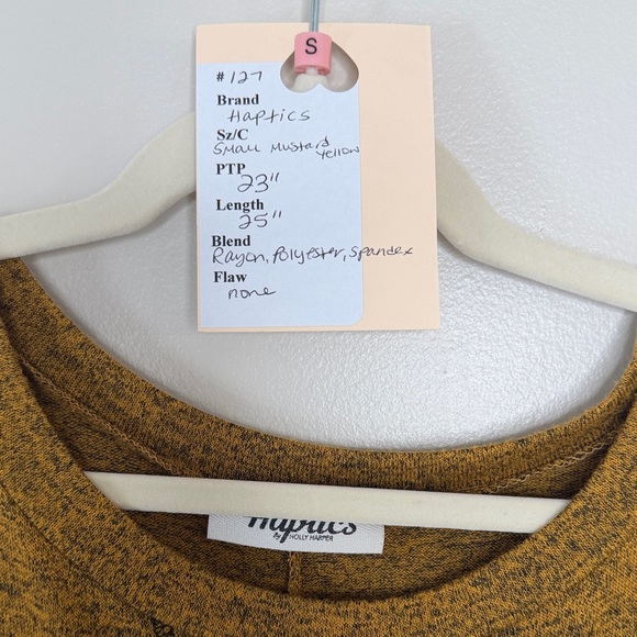 Haptics Mustard Yellow Stretch Blouse Size Small - Picture 13 of 13